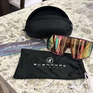 Blenders Eyewear Eclipse Cloud Racer Sunglasses